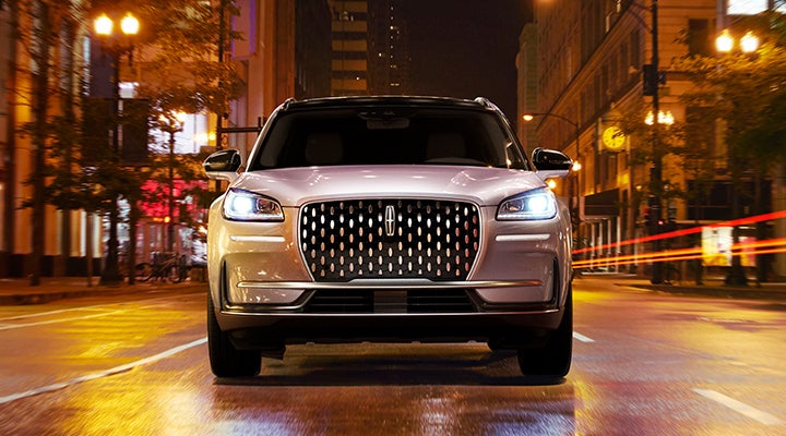 The striking grille of a 2024 Lincoln Corsair® SUV is shown. | West Point Lincoln of Sugar Land in Houston TX